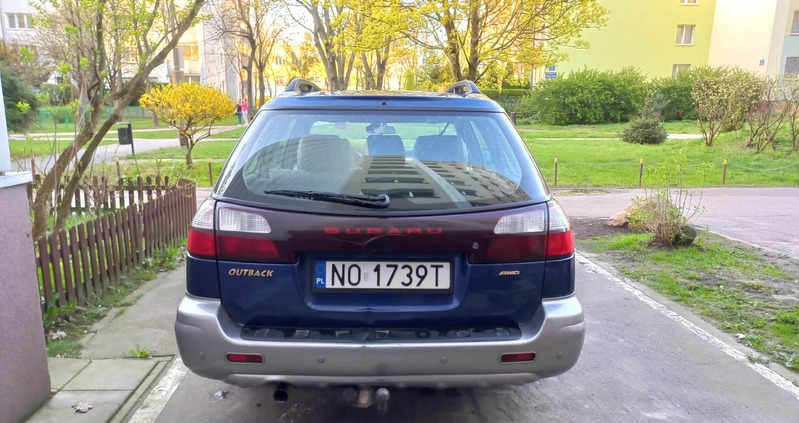 Subaru Outback cena 5500 przebieg: 140801, rok produkcji 2001 z Warszawa małe 352